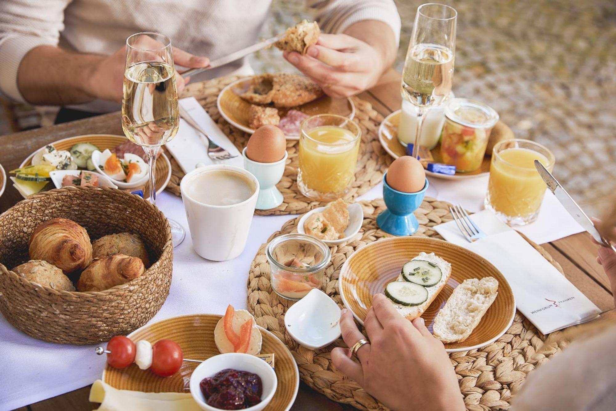Weinforum Franken Hotel & Restaurant Eibelstadt Zewnętrze zdjęcie
